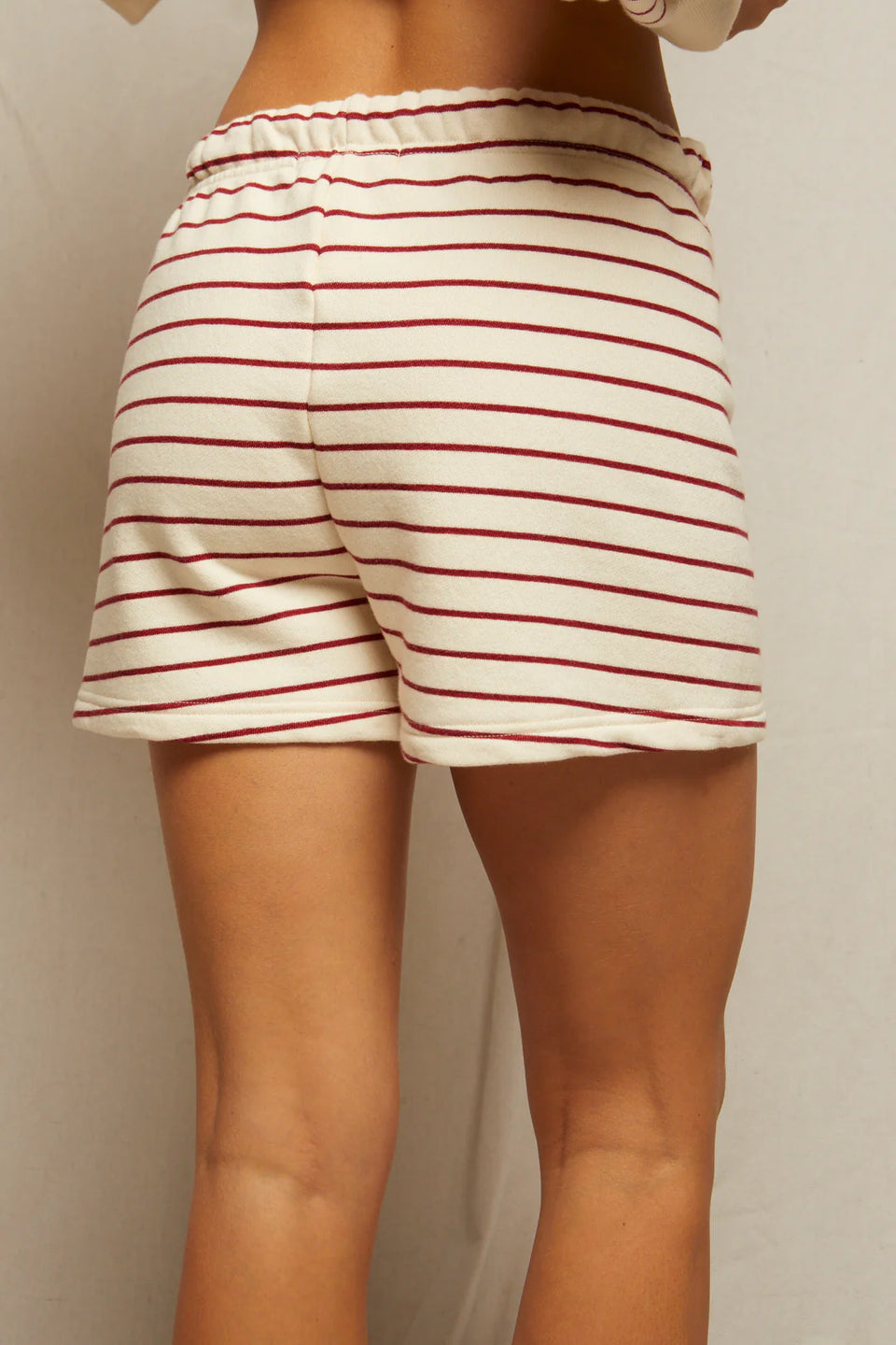 bennie red stripes