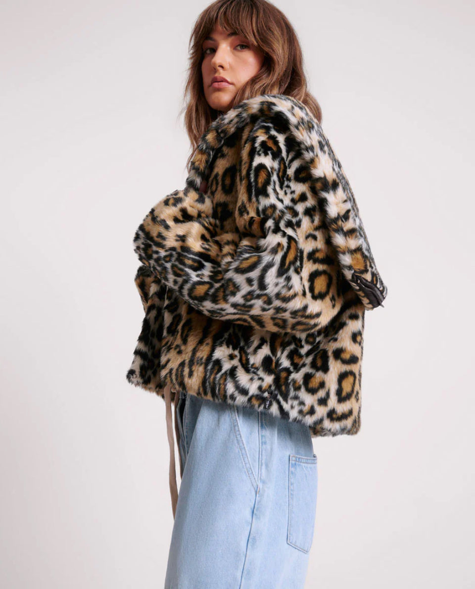 FAUX LEOPARD SPLIT HOOD JACKET