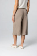 COTTON / LINEN SHORTS IN COFFEE LATTE