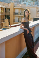 Wide rounded neckline.