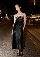 Lace Noir
